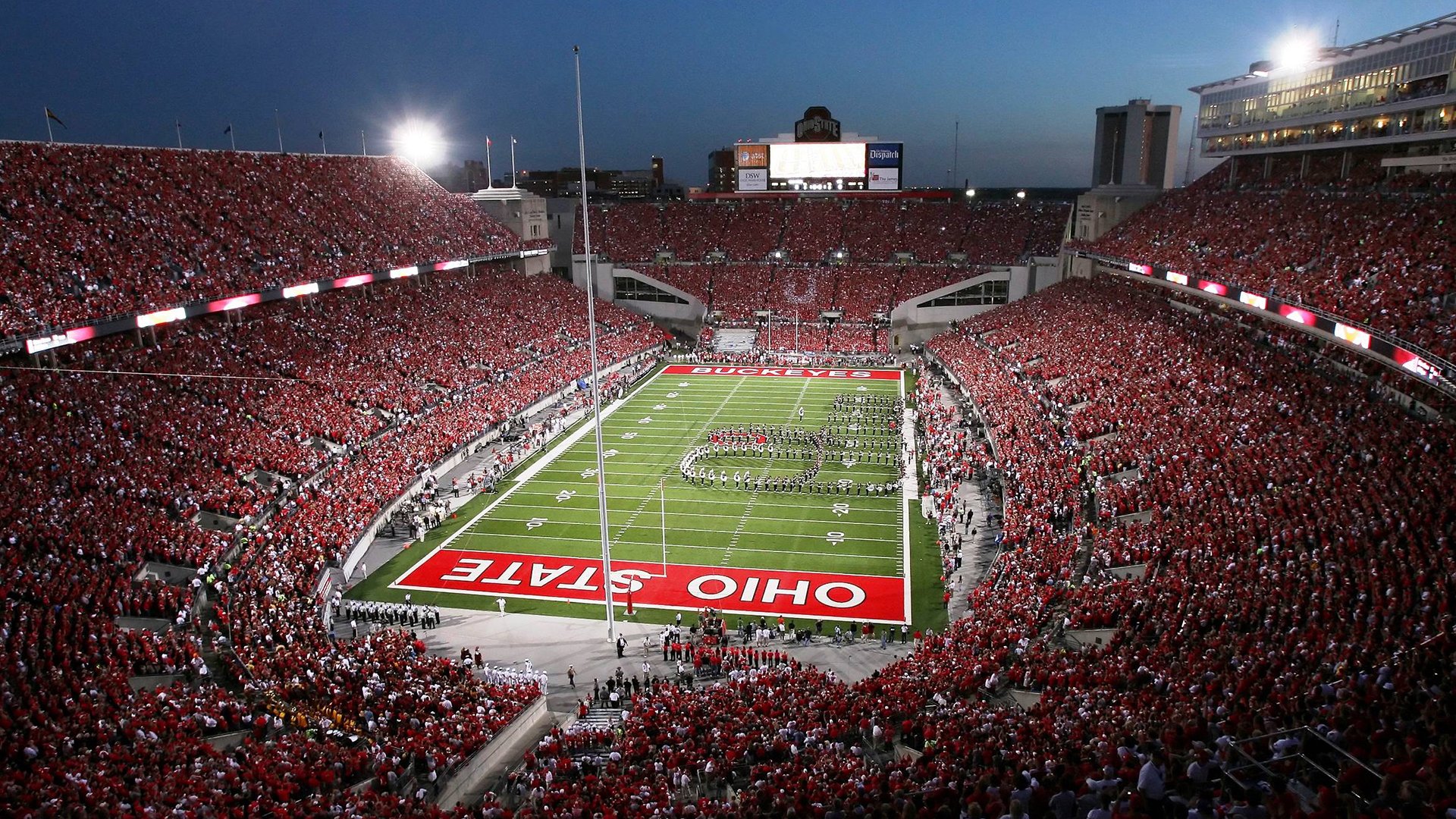 北欧风暴与东方铁闸，当丹麦童话席卷欧洲，金玟哉在西班牙巅峰对决中定义新时代